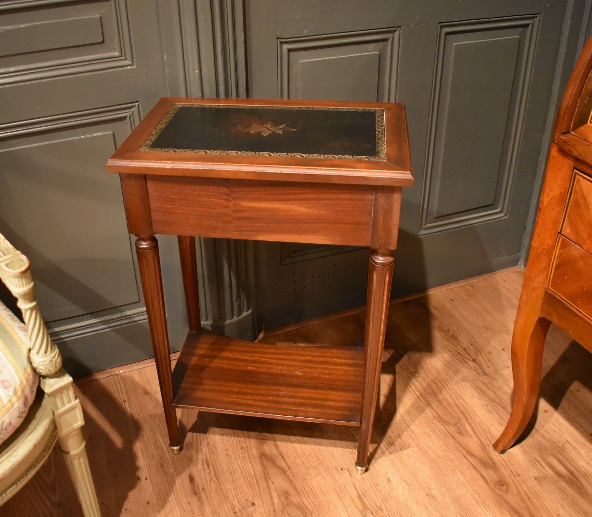 Louis XVI Style Side Table-photo-6