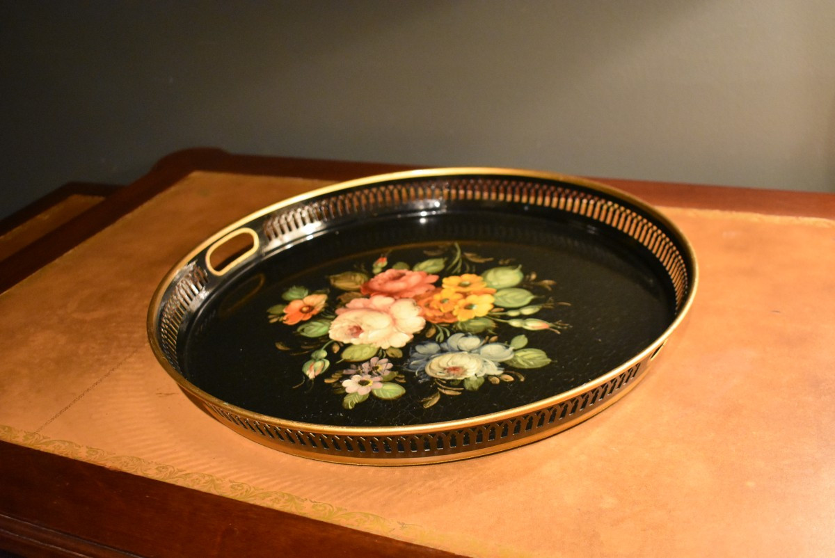 Plateau rond en tôle peinte-photo-2