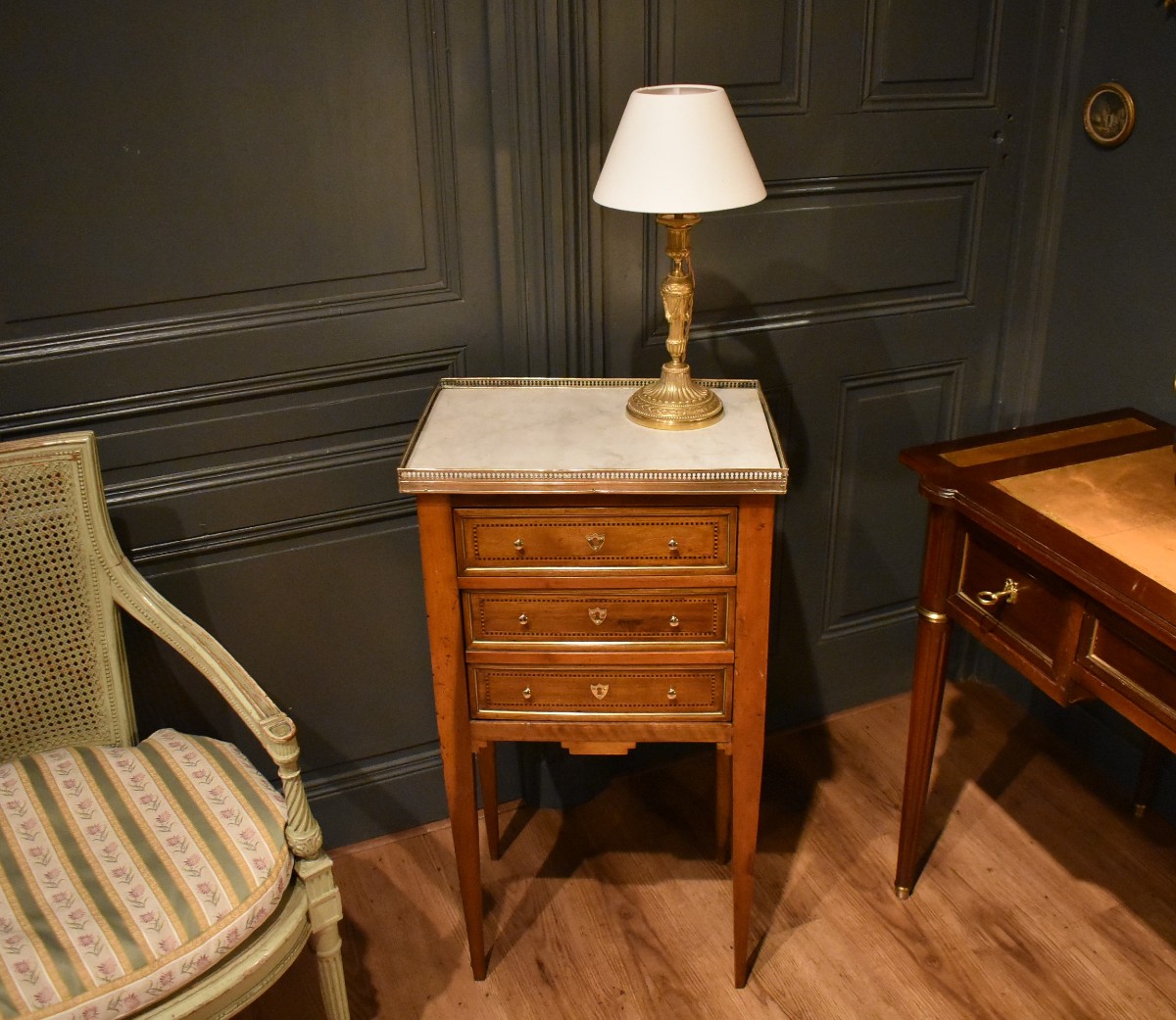 Chevet de style Louis XVI