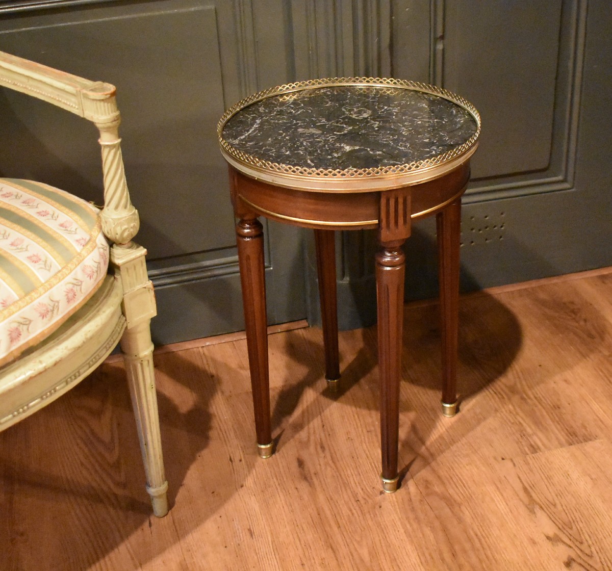 Louis XVI Style Coffee Table-photo-2