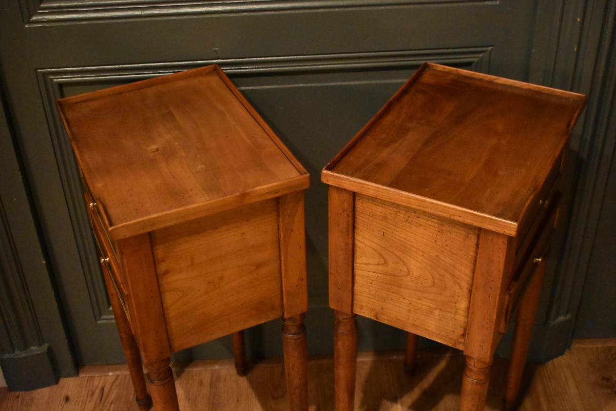 Paire de petits chevets de style Louis XVI-photo-8