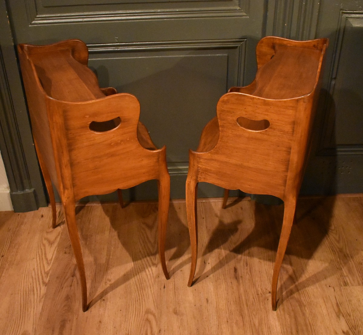 Pair Of Louis XV Style Cherrywood Bedside Tables-photo-5