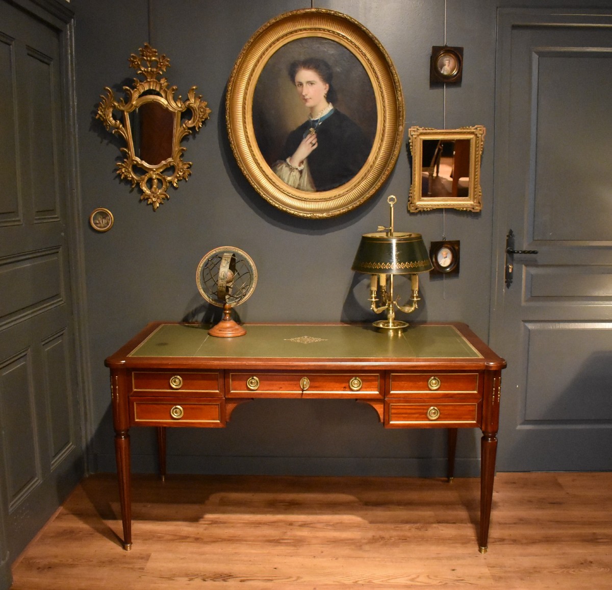 Louis XVI Style Flat Desk