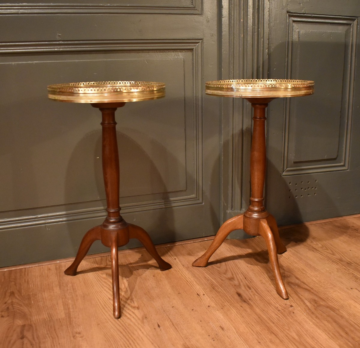 Two Small Louis XVI Pedestal Tables-photo-2