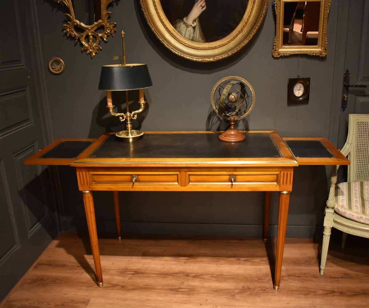 Louis XVI Style Flat Desk