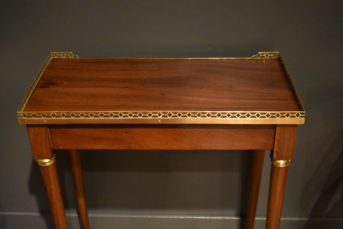 Louis XVI Style Side Table-photo-8