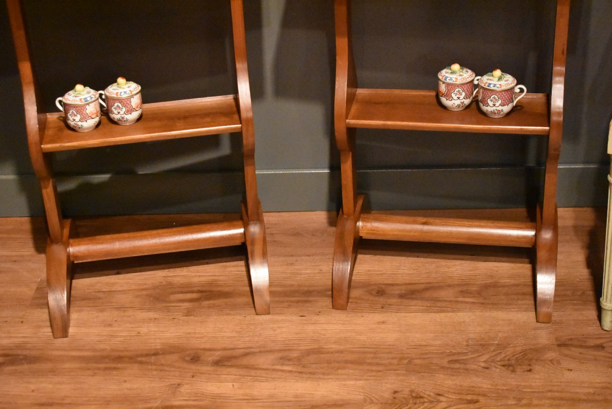 Paire de  tables de chevet en noyer de style DIrectoire-photo-3