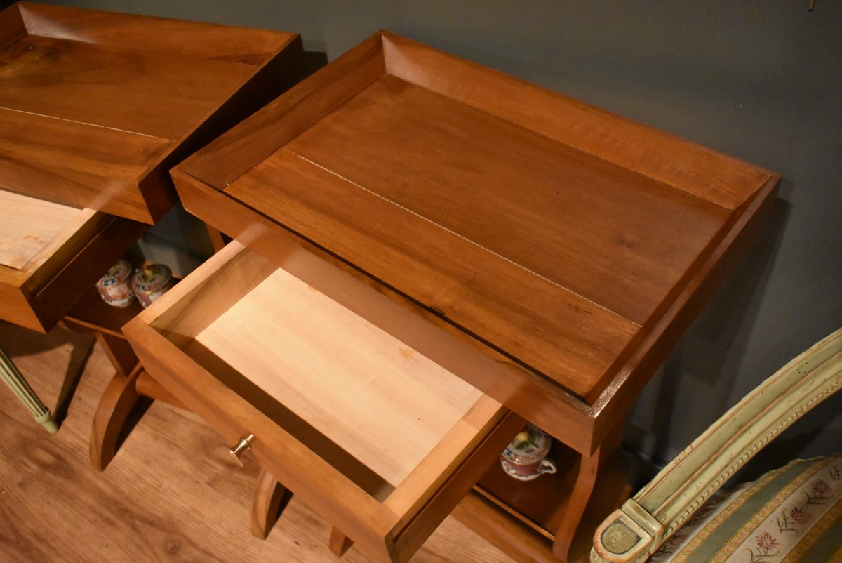 Paire de  tables de chevet en noyer de style DIrectoire-photo-4