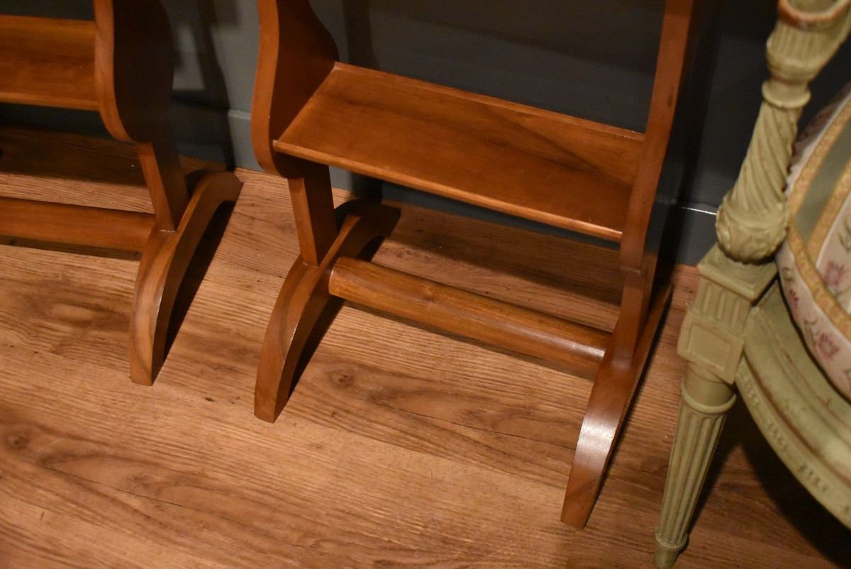 Paire de  tables de chevet en noyer de style DIrectoire-photo-2