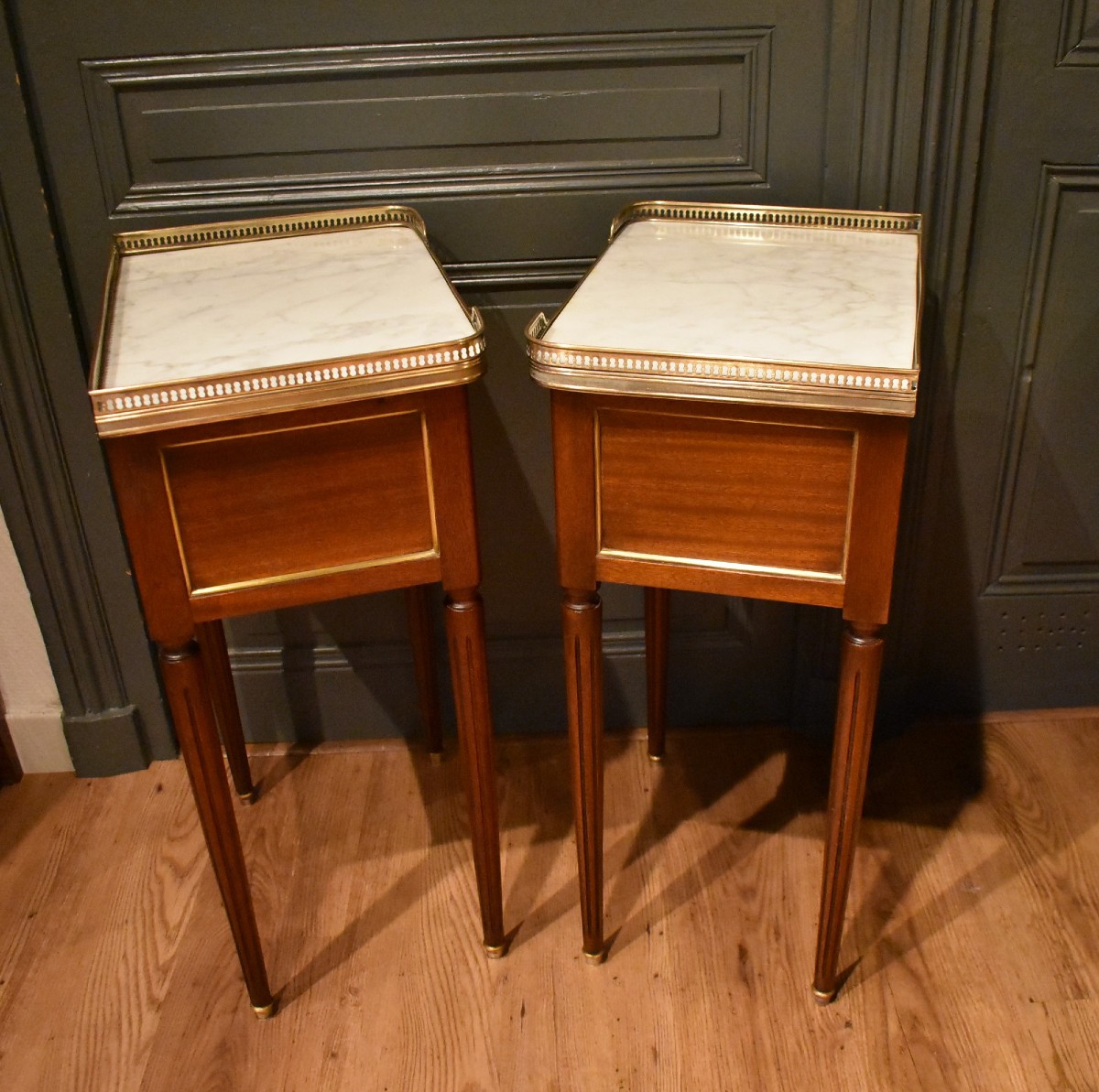 Paire de chevets de style Louis XVI-photo-3