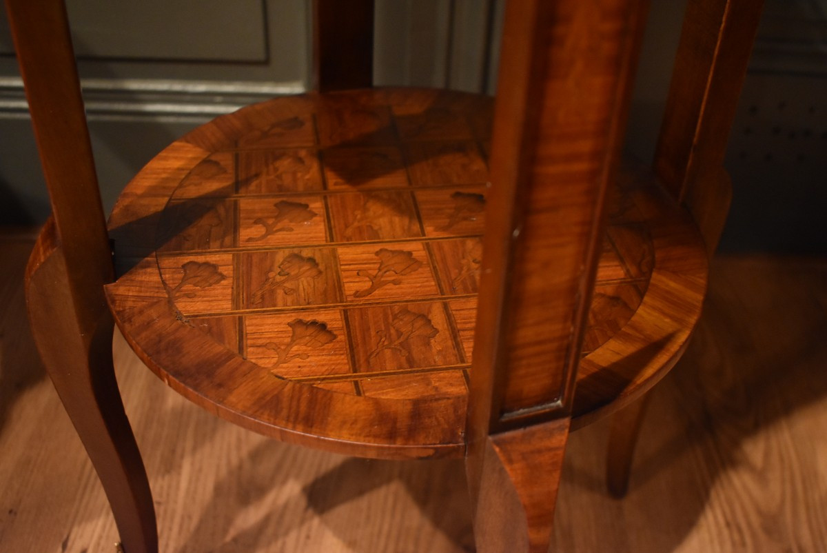 Petite table d'appoint en marqueterie-photo-3
