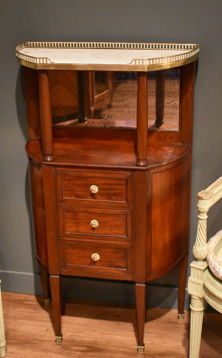 Petit meuble d'entre-deux en acajou de style Louis XVI-photo-3