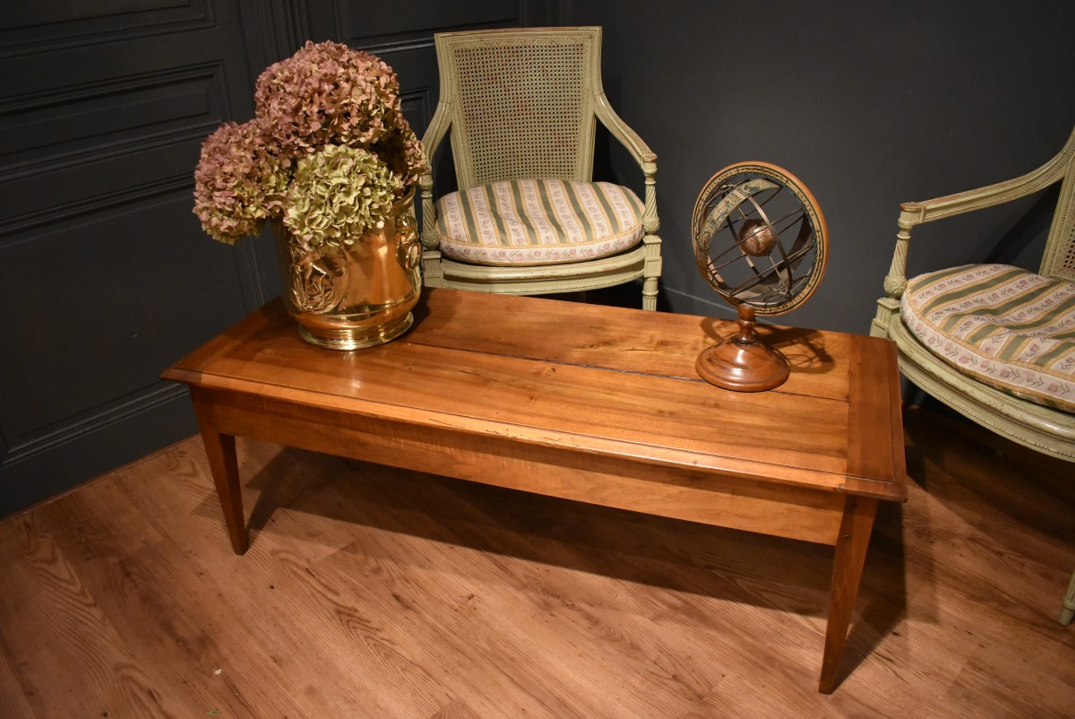Table basse en noyer
