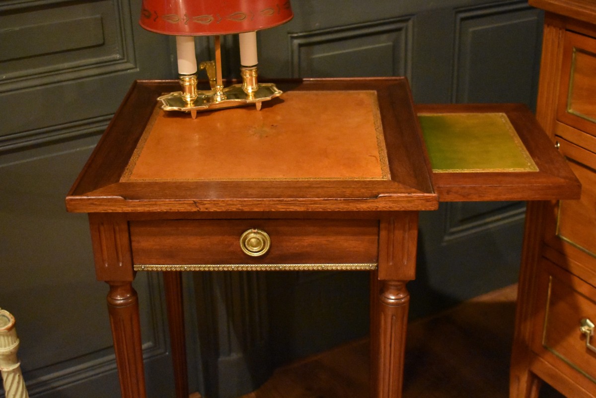 Small Louis XVI Style Writing Table-photo-1