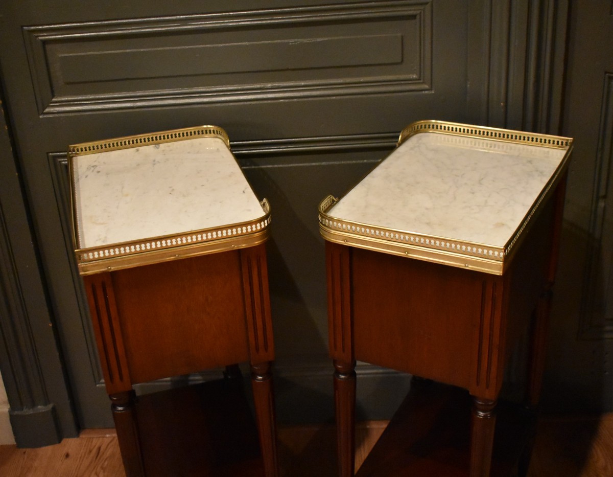 Paire de chevets de style Louis XVI-photo-6