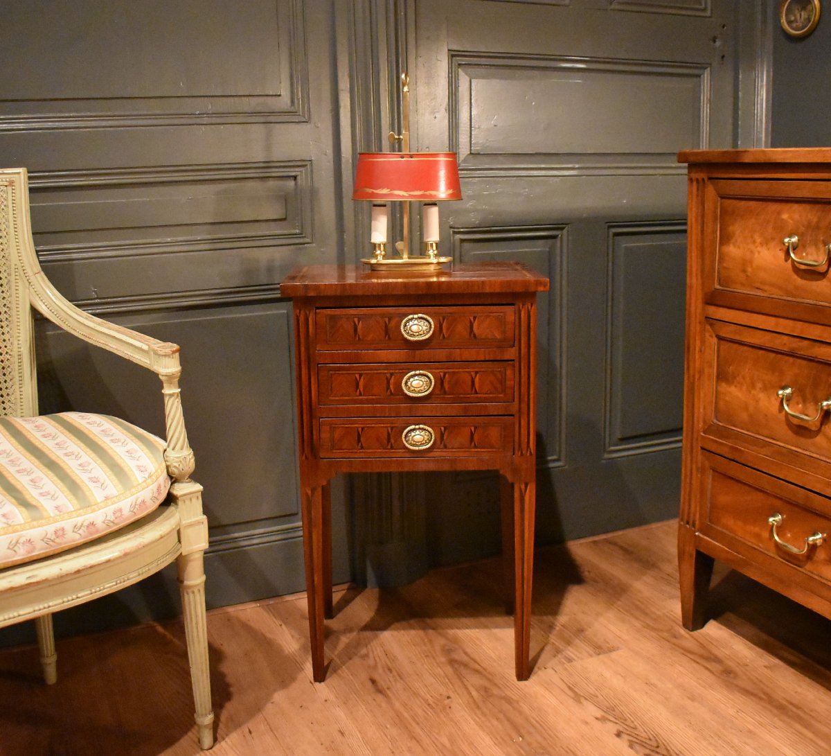 Chevet de style Louis XVI