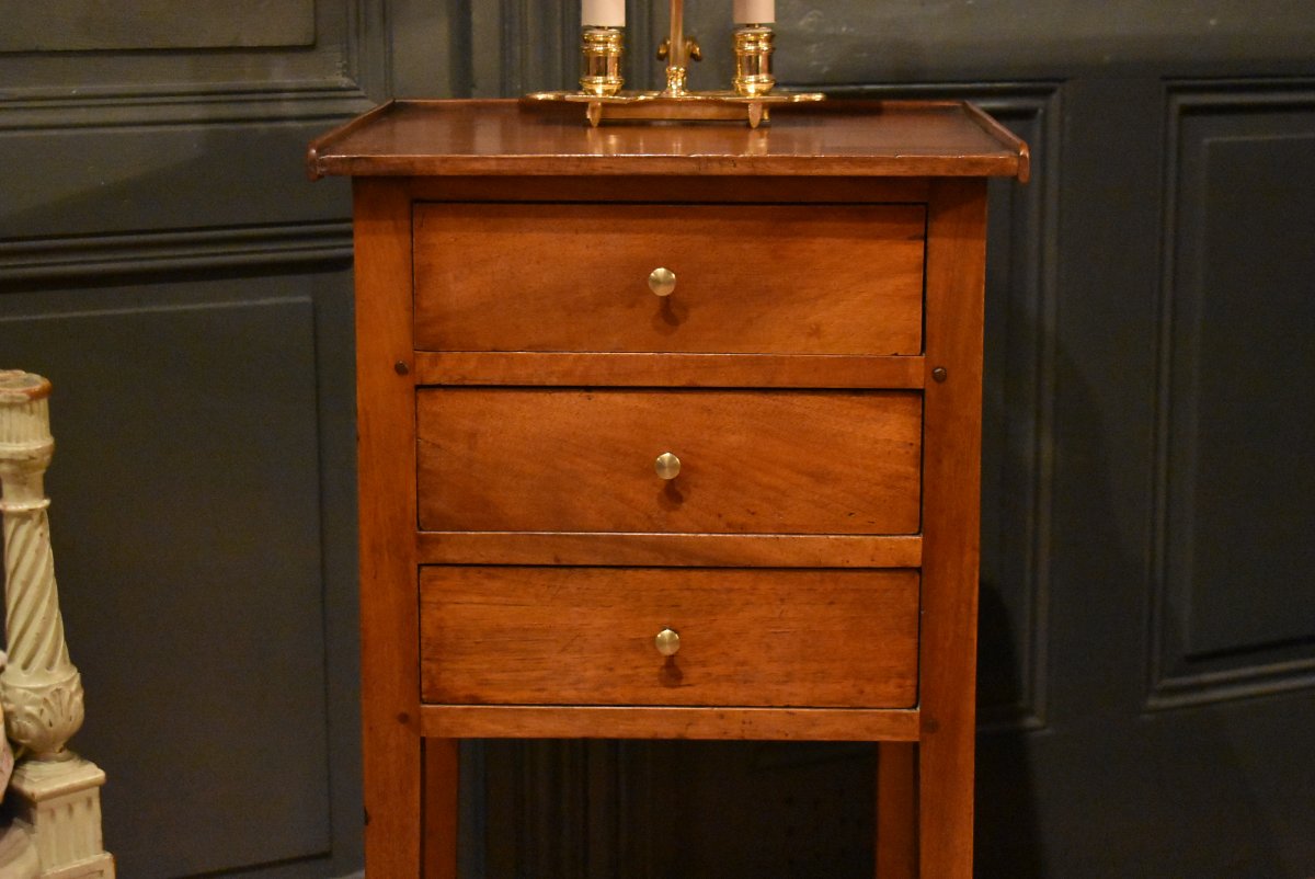 Walnut Bedside Cabinet-photo-3