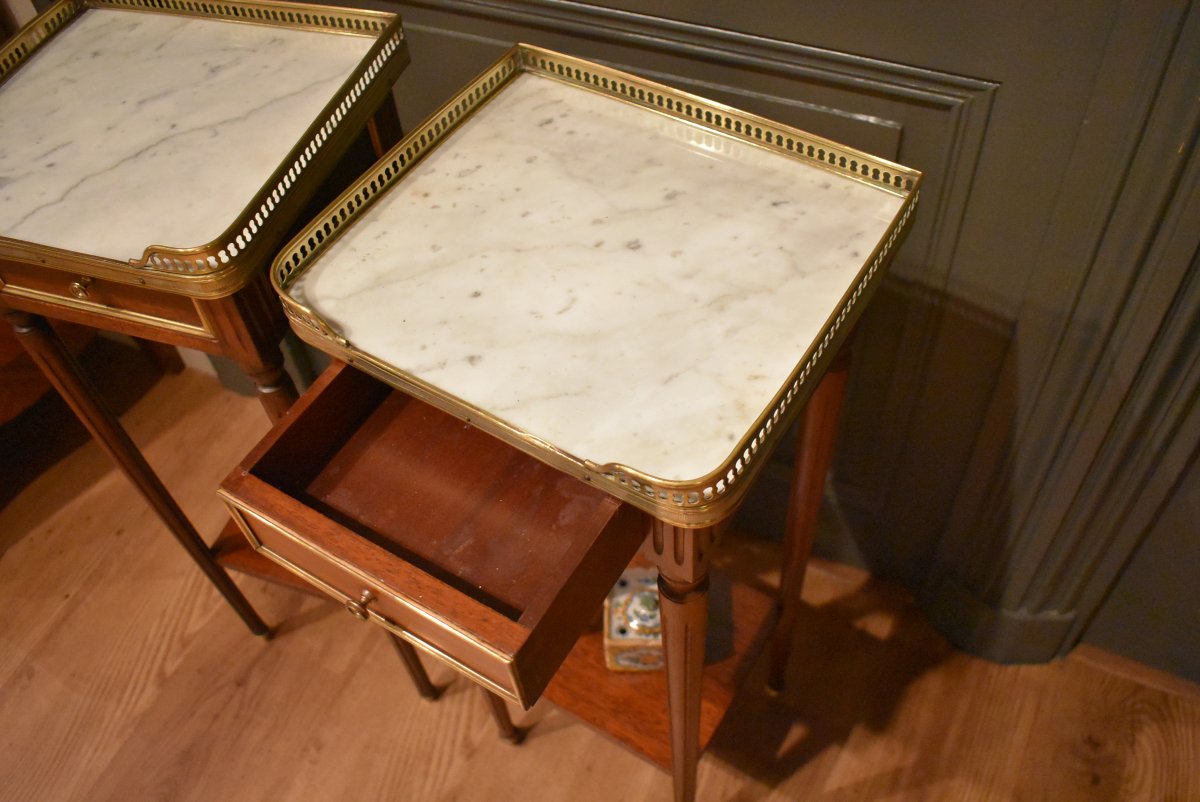 Paire de petits chevets de style Louis XVI-photo-1