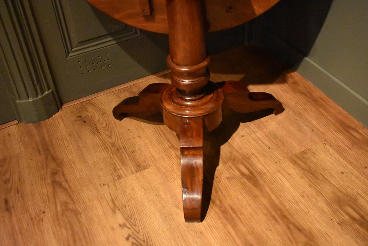 Mahogany Tilting Pedestal Table-photo-6