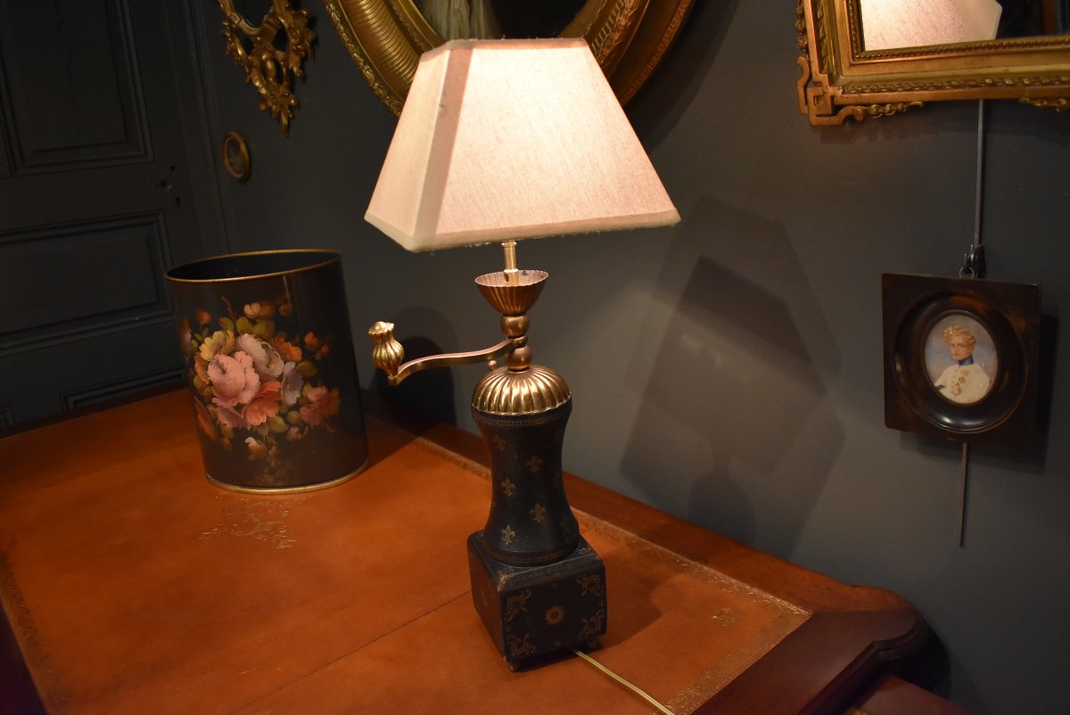 Coffee Grinder-shaped Lamp-photo-4