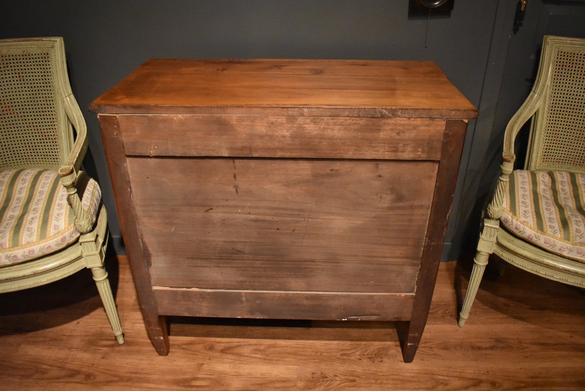 Petite commode en noyer-photo-5