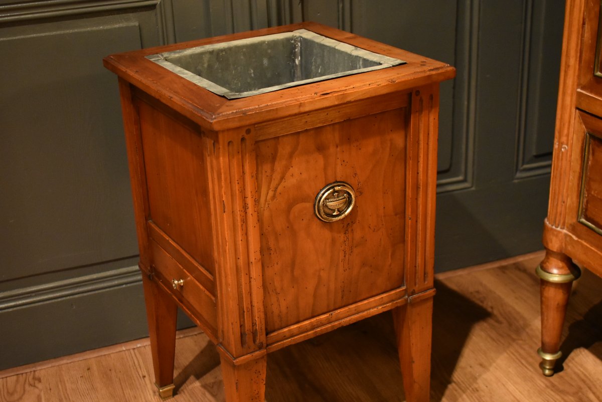 Square Louis XVI-style Cherrywood Planter On Legs-photo-2