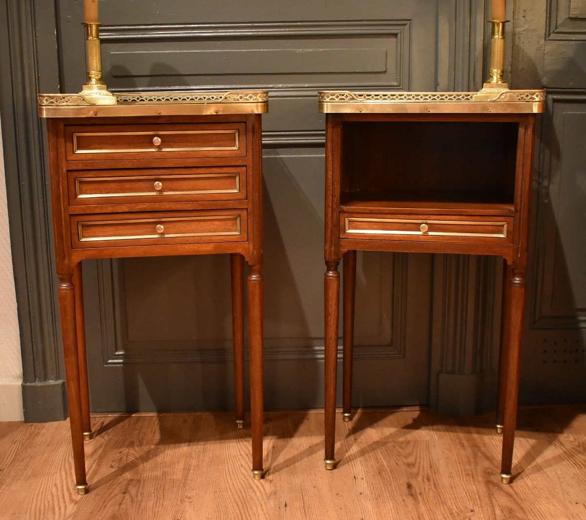 Pair Of Louis XVI-style Nightstands-photo-2