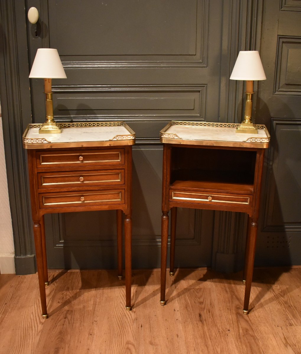 Pair Of Louis XVI-style Nightstands