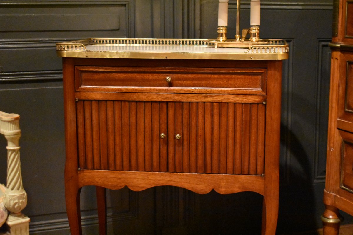 Louis XV-style Mahogany Nightstand-photo-3