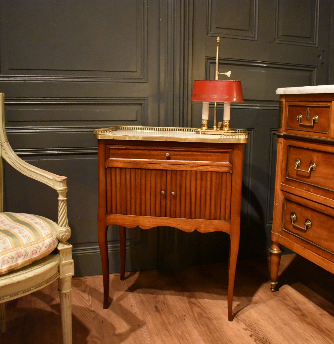 Louis XV-style Mahogany Nightstand