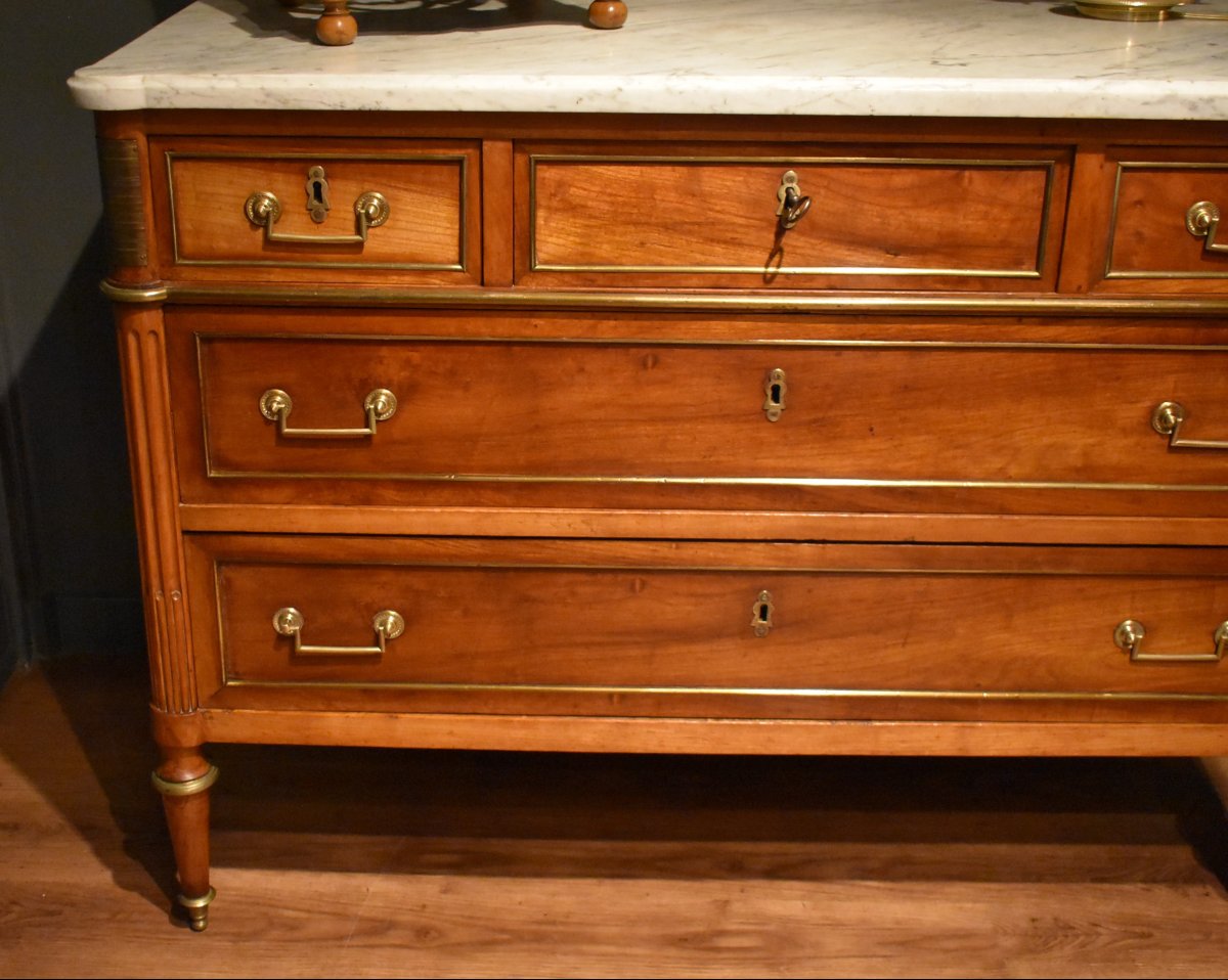 Commode  de style Louis XVI en noyer-photo-4