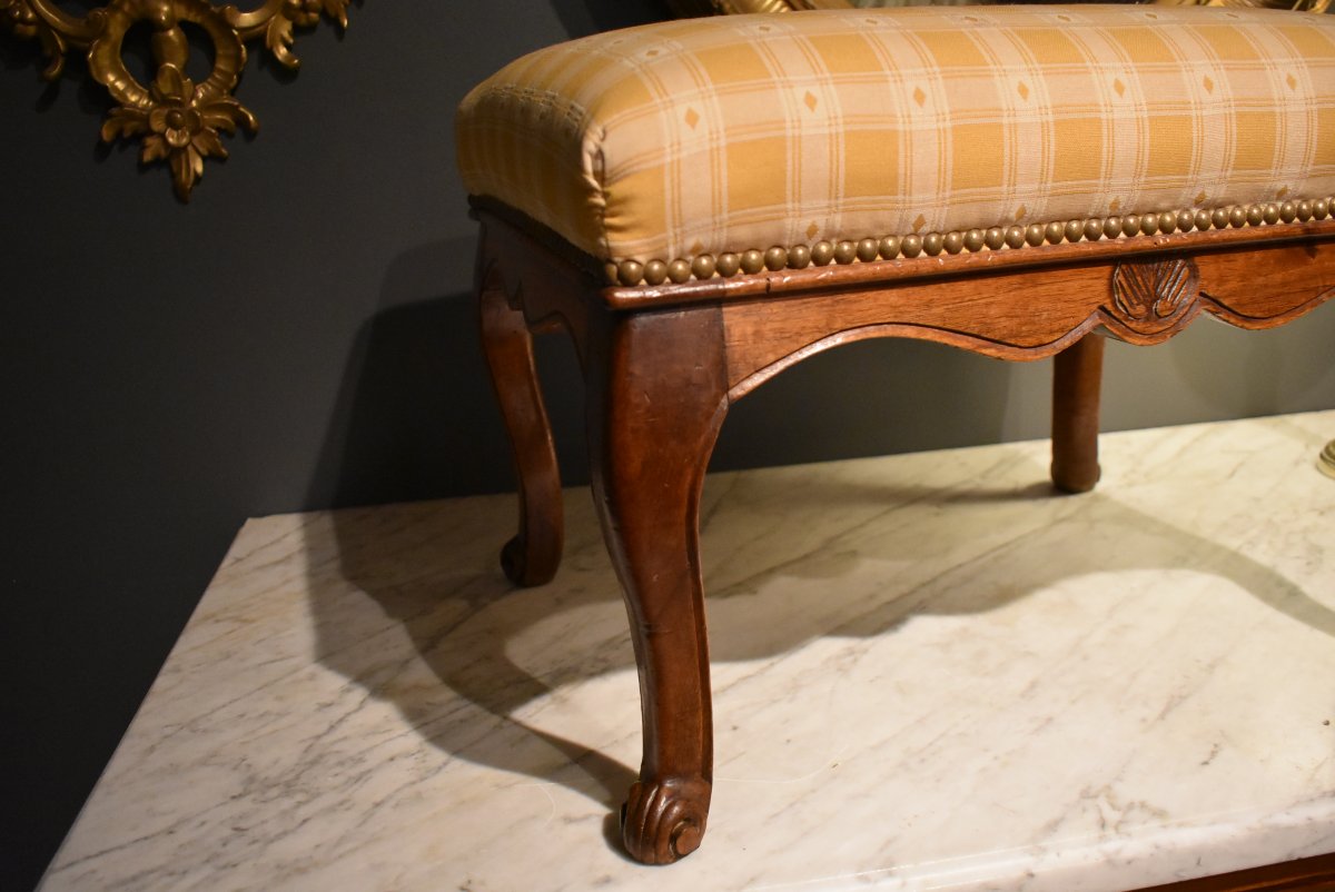 Tabouret en  noyer Louis XV, 18 ième-photo-3