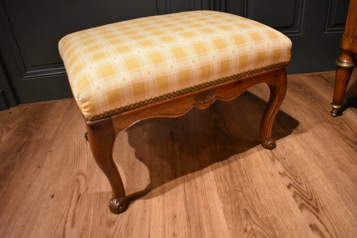 Tabouret en  noyer Louis XV, 18 ième-photo-5