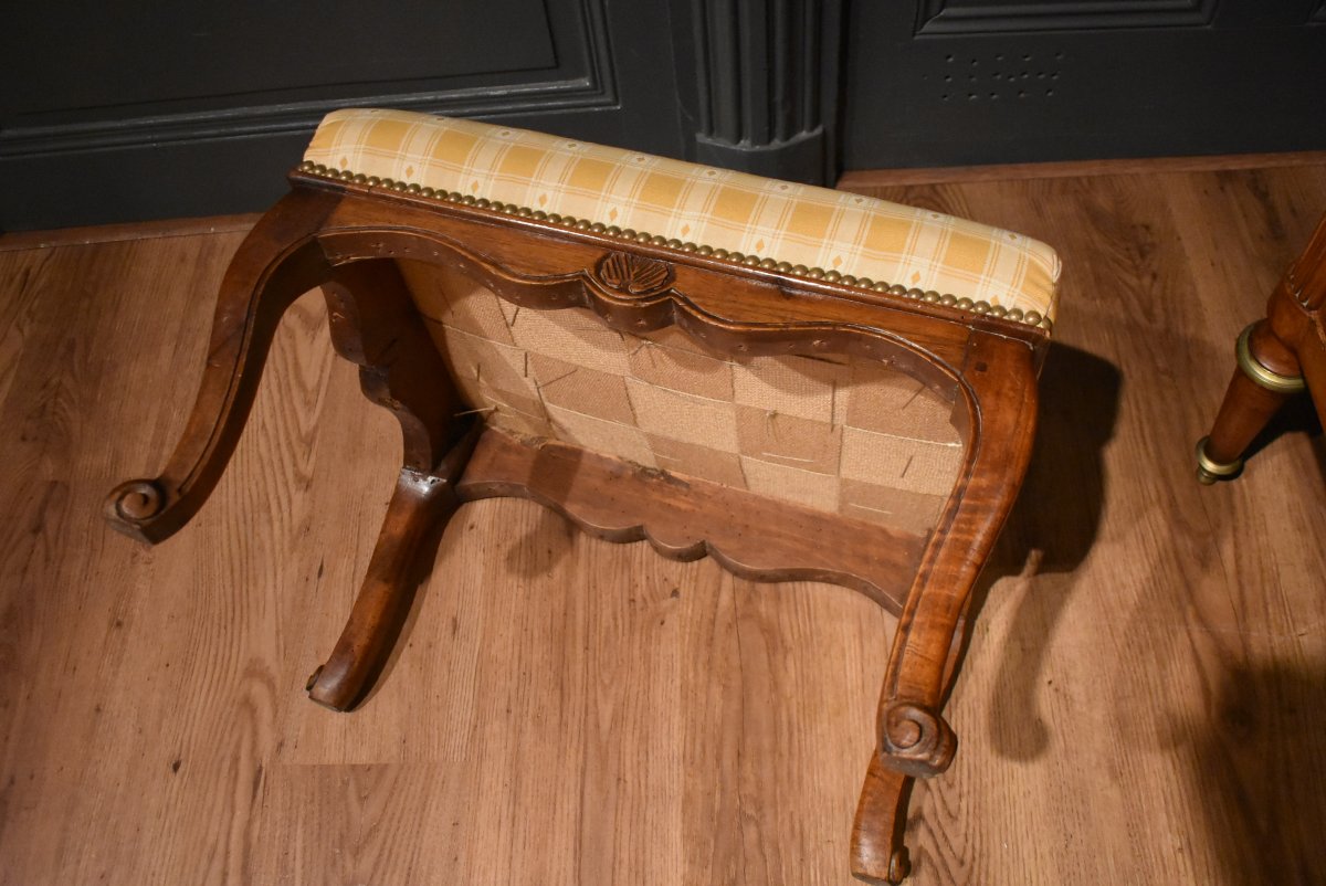 Tabouret en  noyer Louis XV, 18 ième-photo-8