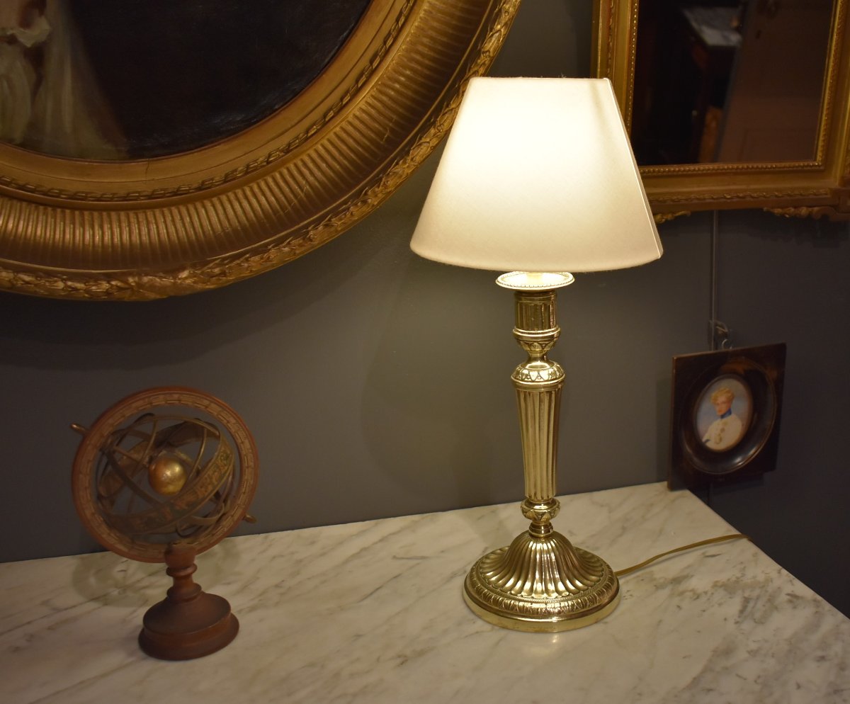 Lampe de style Louis XVI