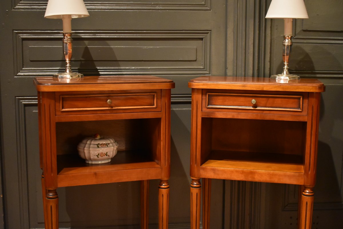 Pair Of Nightstands -photo-2