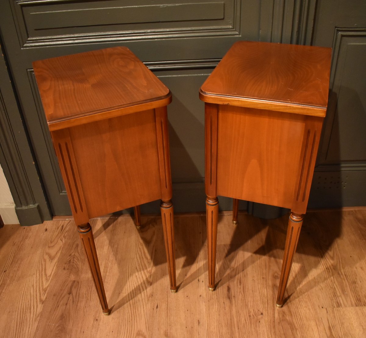 Pair Of Nightstands -photo-4
