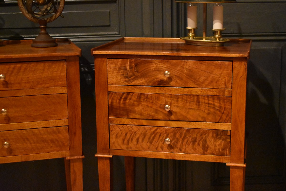 Pair Of Louis XVI-style Nightstands Made Of Walnut-photo-3