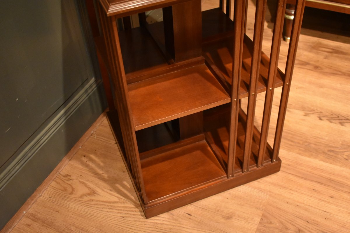 Small Rotating Bookcase-photo-2