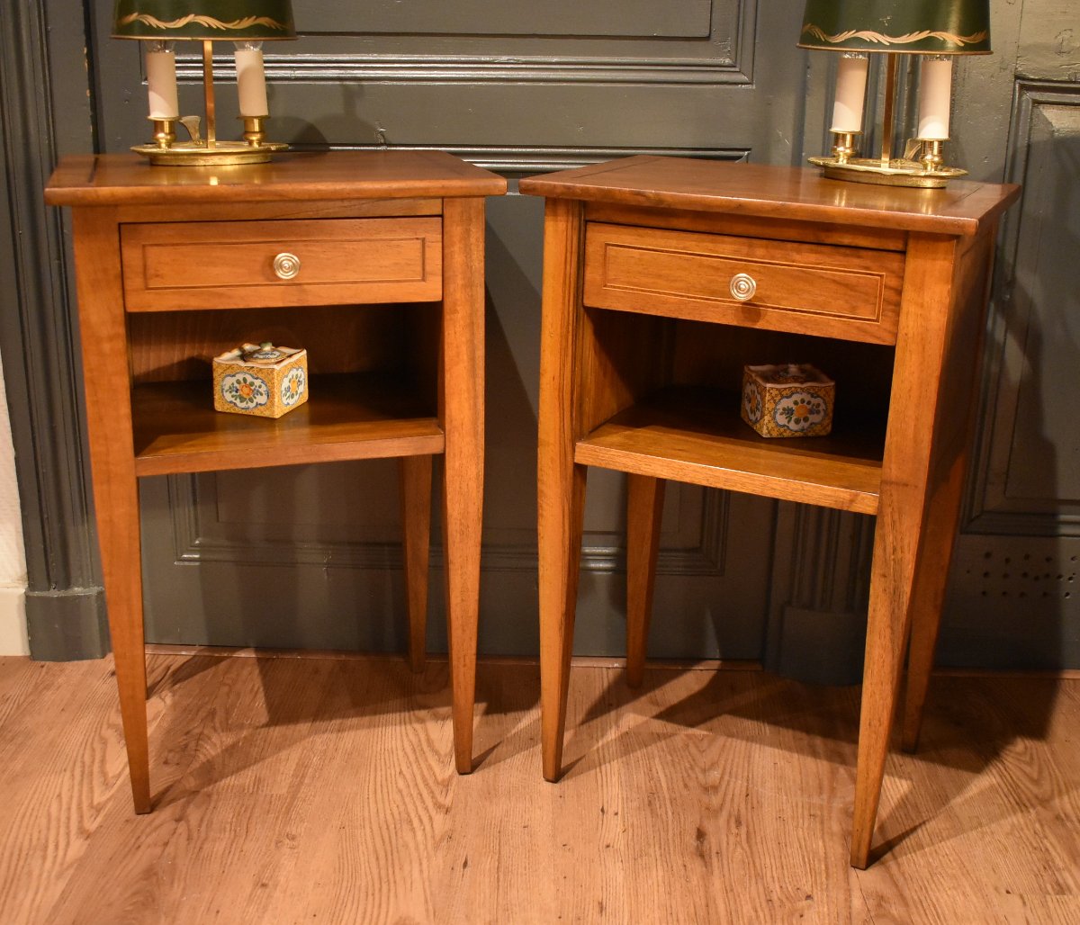 Pair Of Walnut Nightstands-photo-3