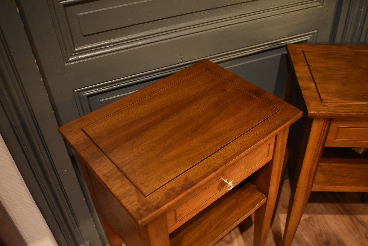 Pair Of Walnut Nightstands-photo-3