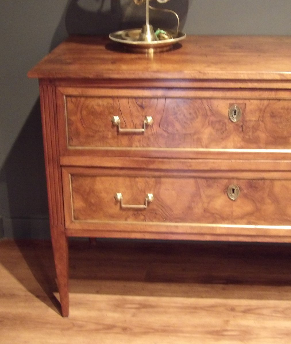 Commode sauteuse en noyer-photo-4