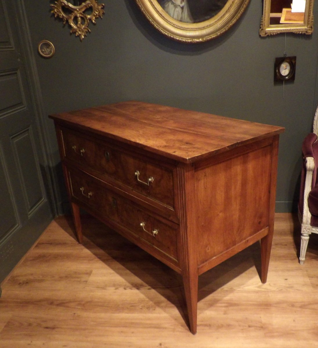 Commode sauteuse en noyer-photo-5