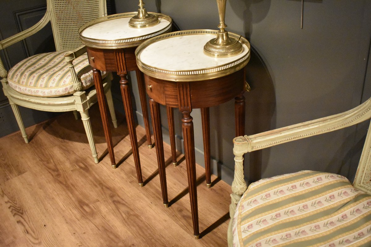 Paire de tables bouillotte de style Louis XVI-photo-1