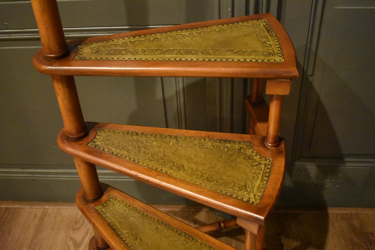 Large Library Step Stool-photo-4