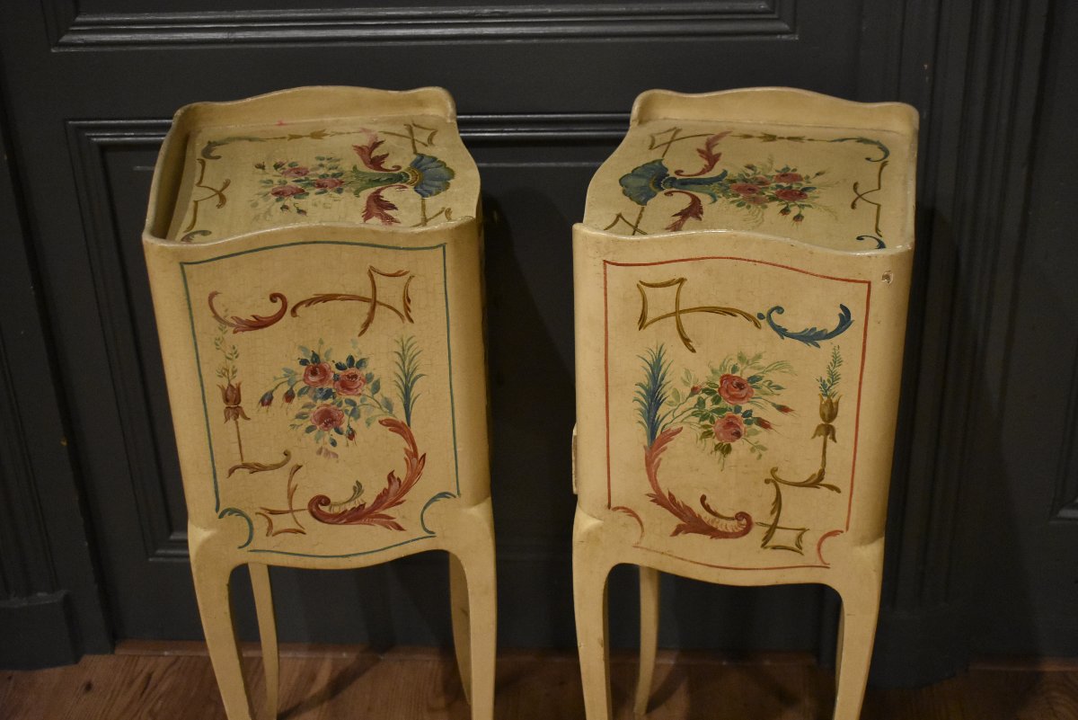 Paire de chevets de style Louis XV-photo-4