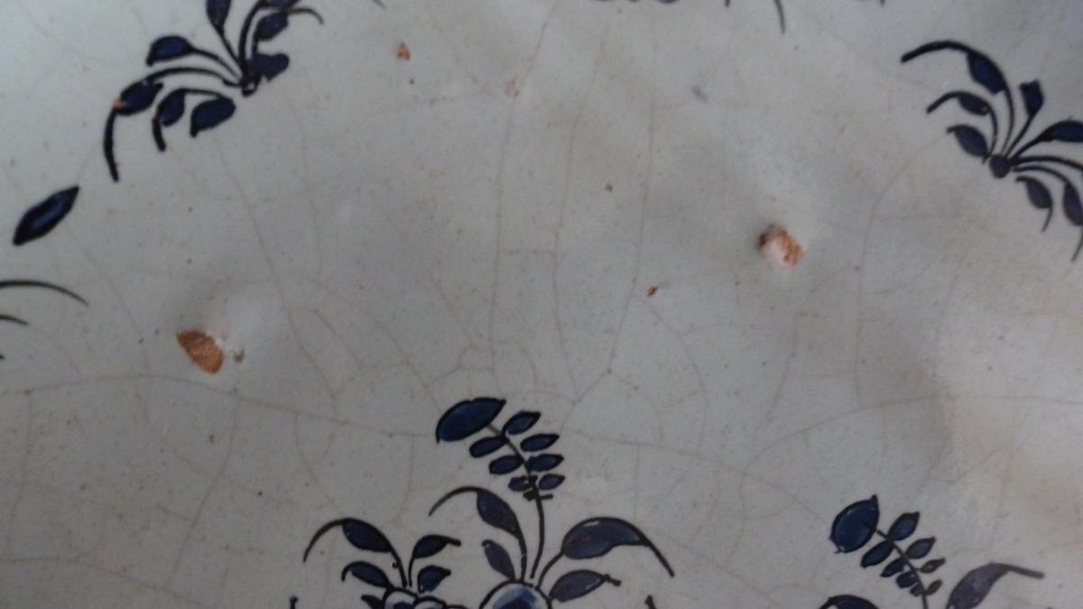 Plat En Faience -photo-3