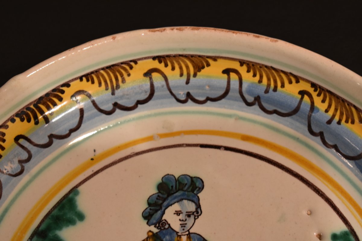 Plate Decorated With A Drum Player-photo-1