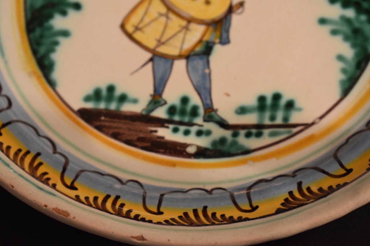 Plate Decorated With A Drum Player-photo-2