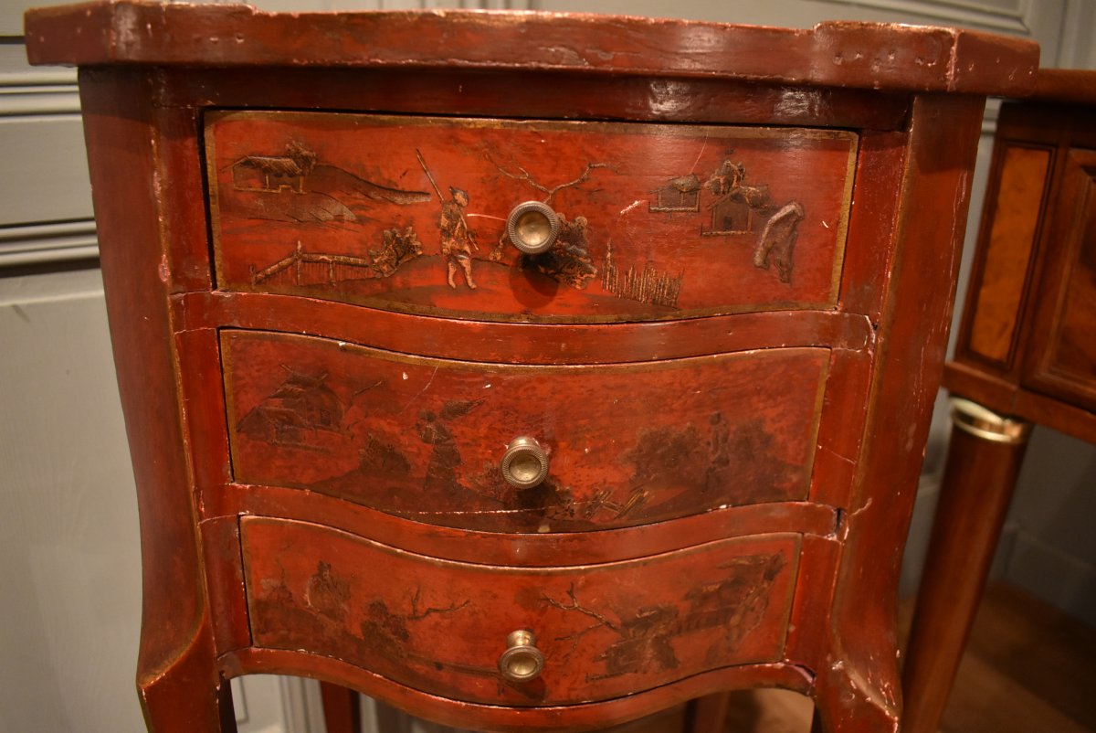 Louis XV Style Red Lacquer Bedside Table-photo-4